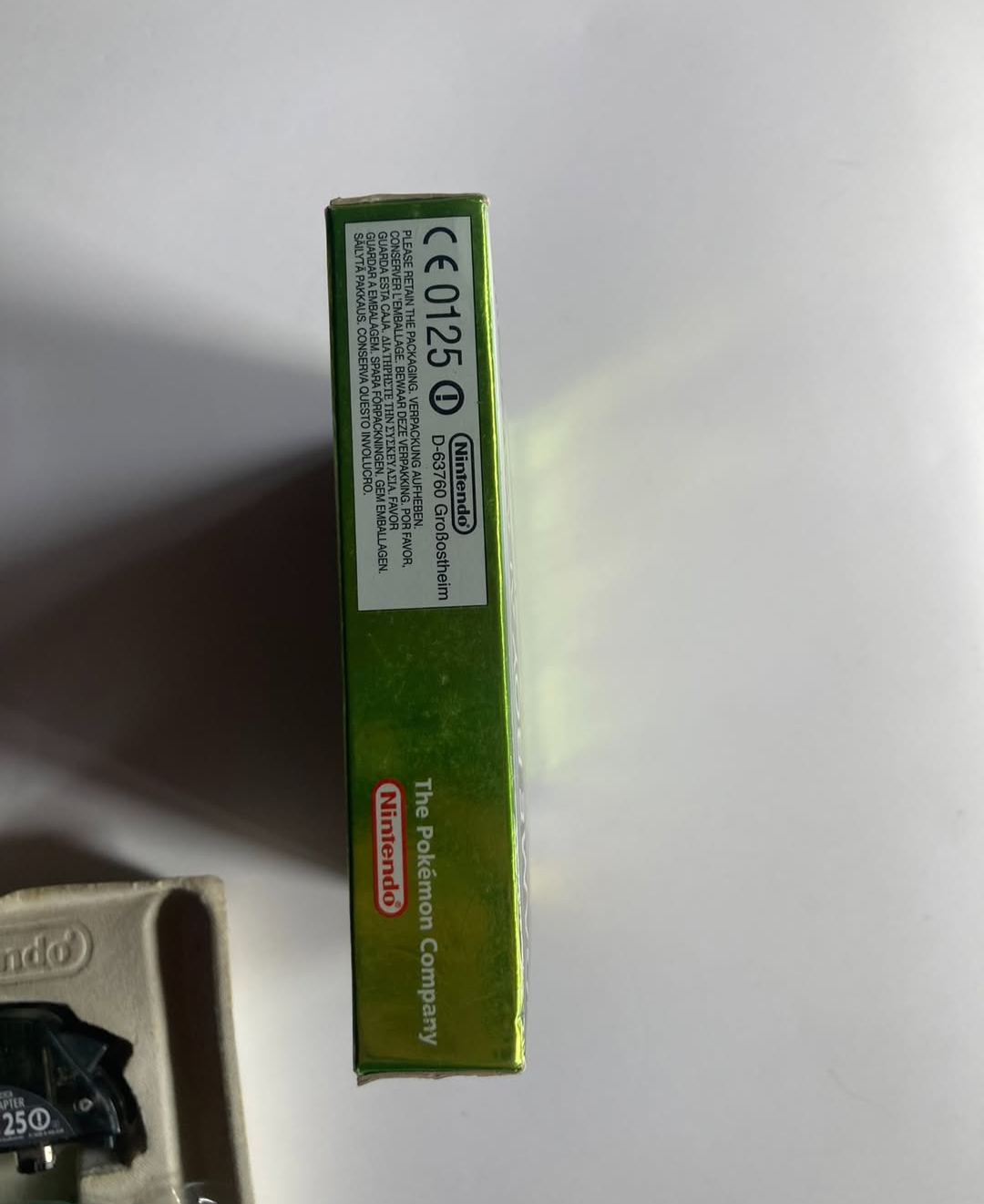 Pokemon Verde Hoja con caja