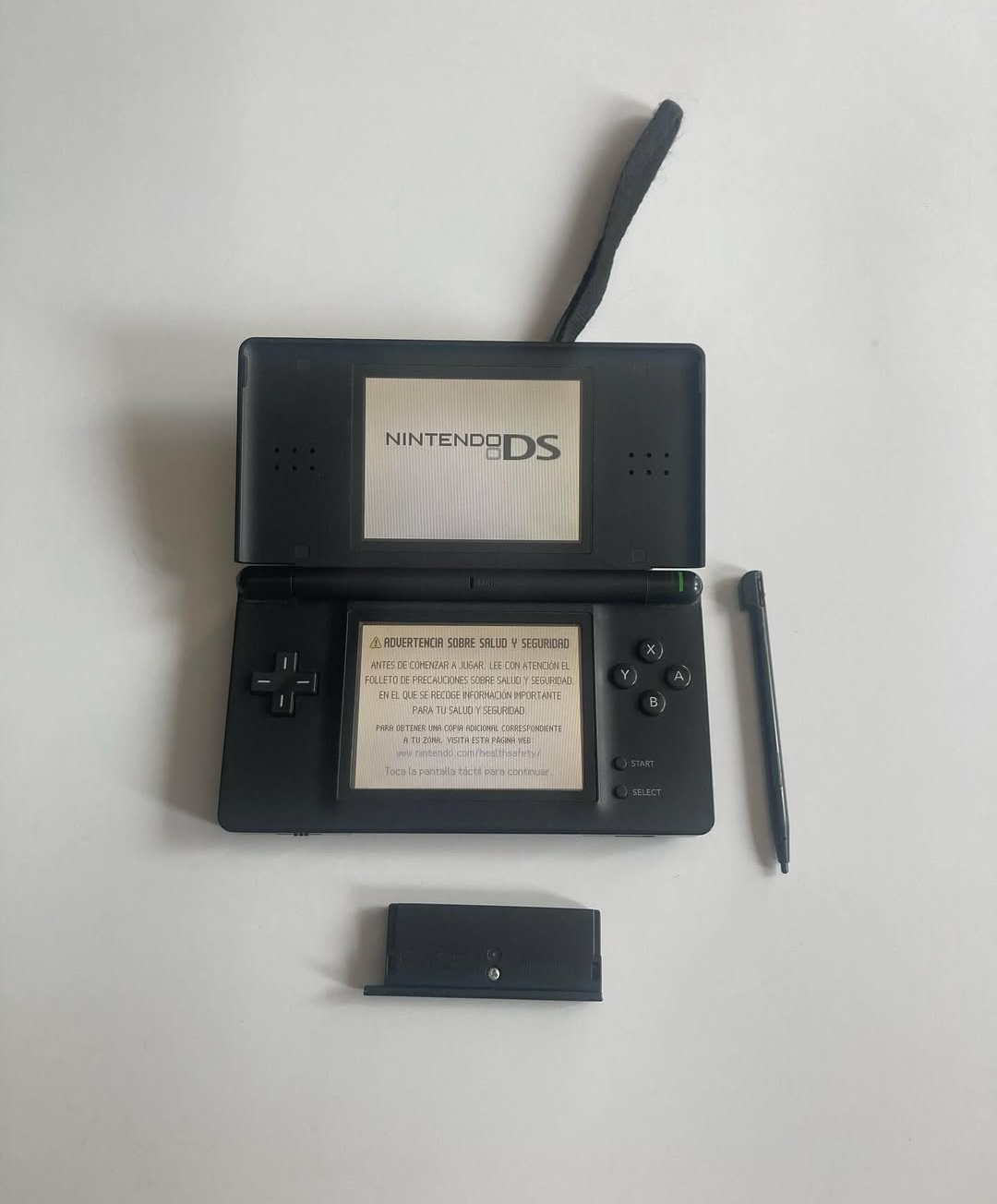 Nintendo DS Lite